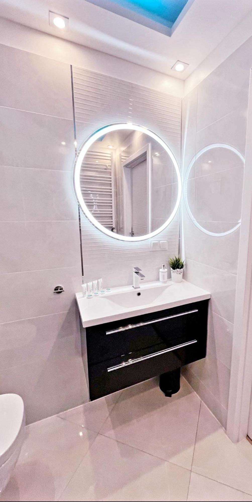 Apartamenty Bryza - Kwartal Rozy Wiatrow - Garaz سفينويتشي المظهر الخارجي الصورة