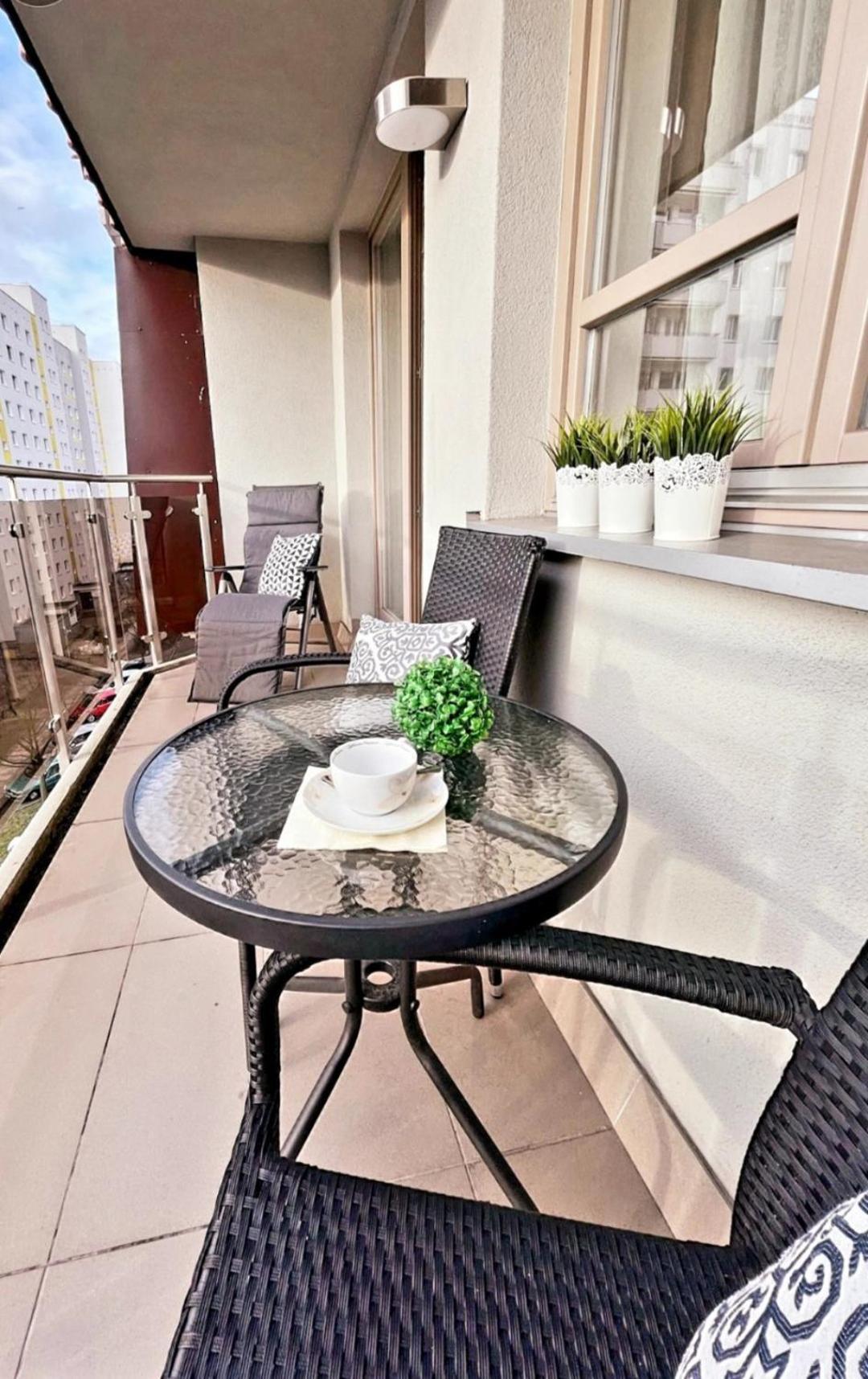 Apartamenty Bryza - Kwartal Rozy Wiatrow - Garaz سفينويتشي المظهر الخارجي الصورة
